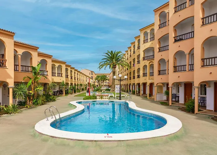 Apartamentos Turisticos Jardines Del Plaza