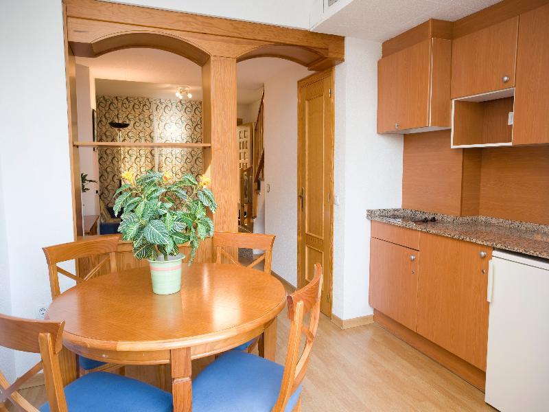 Apartament Turisticos Jardines Del Plaza Peñiscola